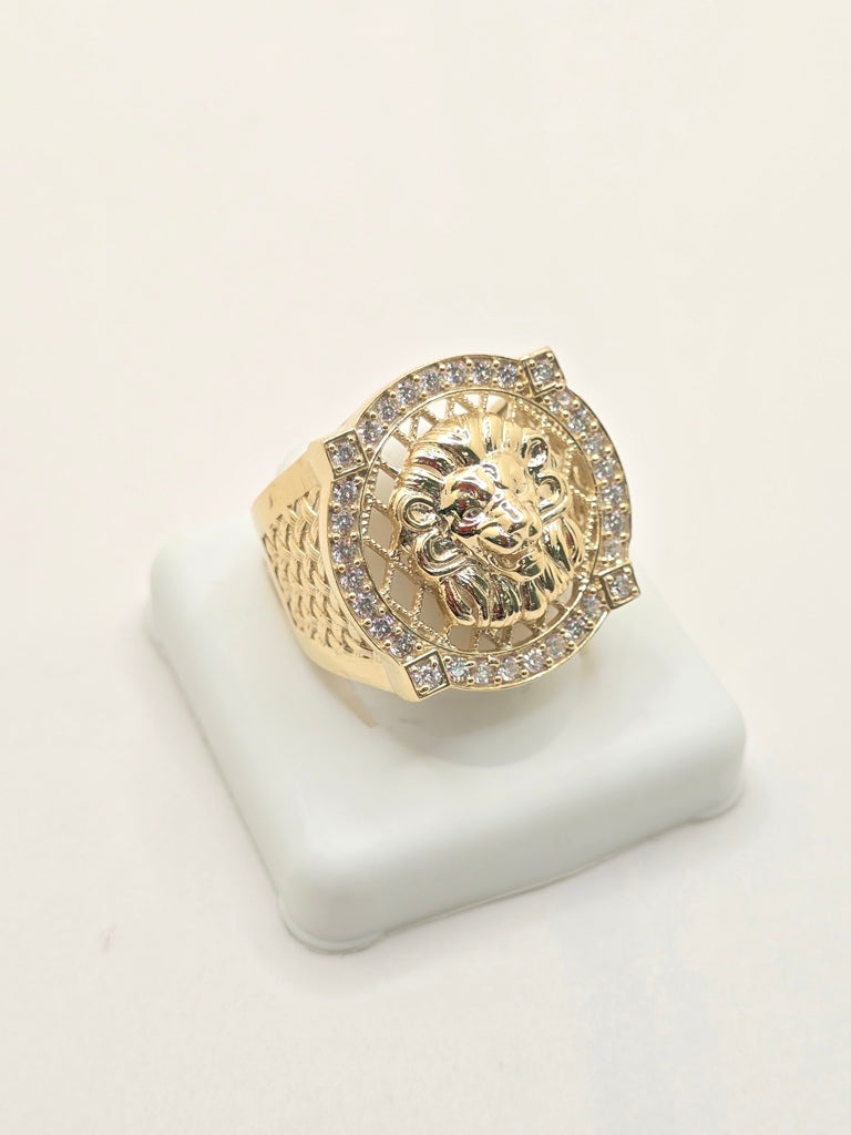 10KT LION FACE RING WITH NET BACKGROUND Size 10 Weight 10.3GR