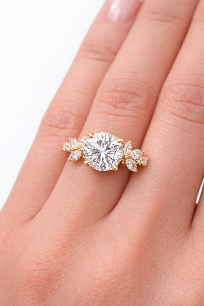 14KT CERTIFIED YELLOW GOLD LGD 1CT MAIN STONE ROUND CHAPE FANCY ENGAGEMENT RING 1CT MAIN STONE Size 7 Weigth 2.59GRS