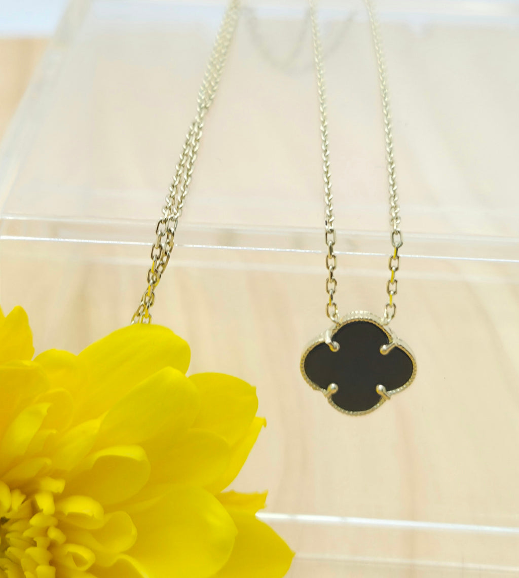 10KT FLOWER CHAIN Size 18INCH Weigth 3.1GR