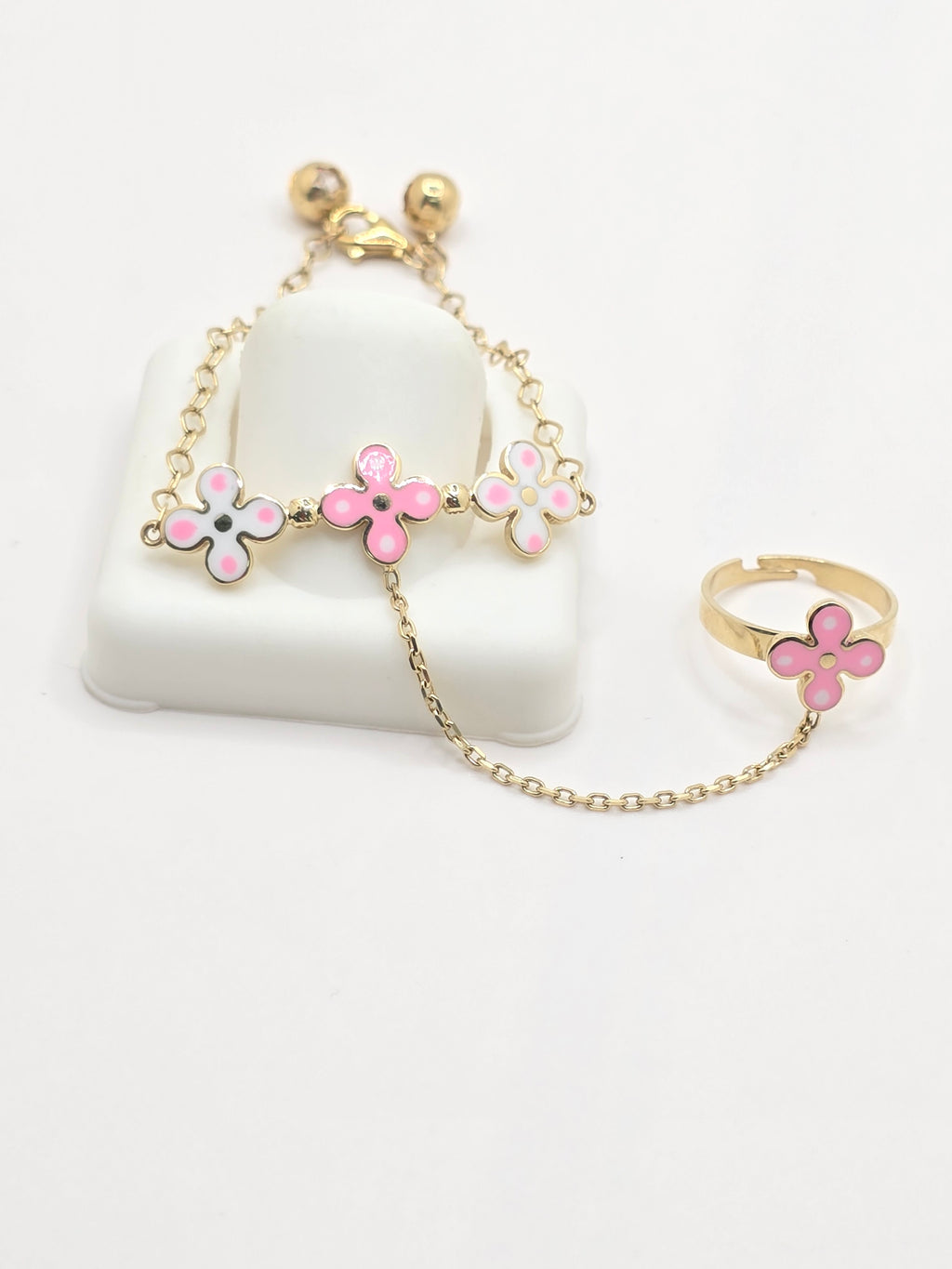 10KT FLOWER BABY BRACELET WITH FLOWER RING Size 5INCH Weight 4.5GR