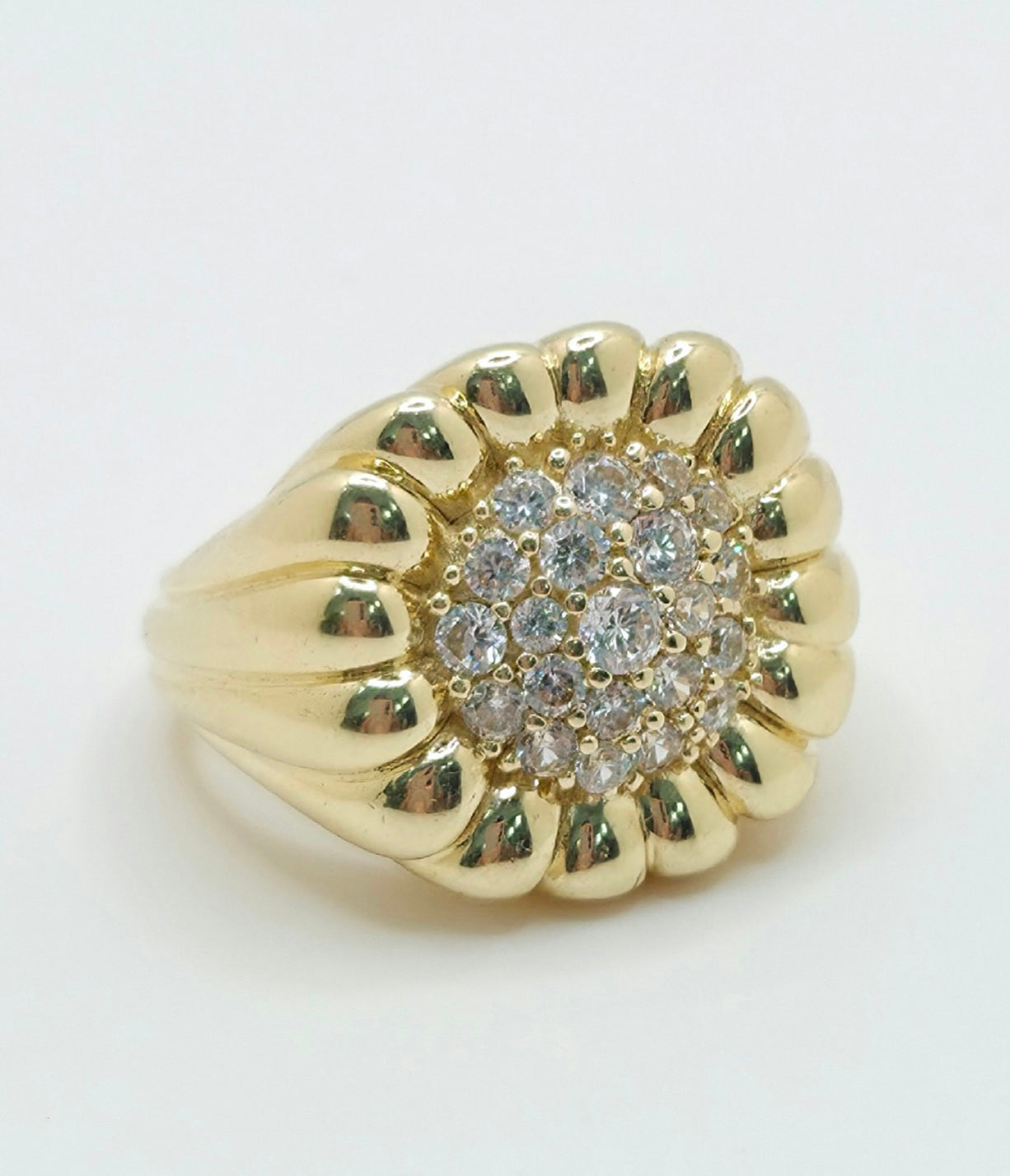14KT MAXI CZ FLOWER RING Size 7 Weight 6.7GR
