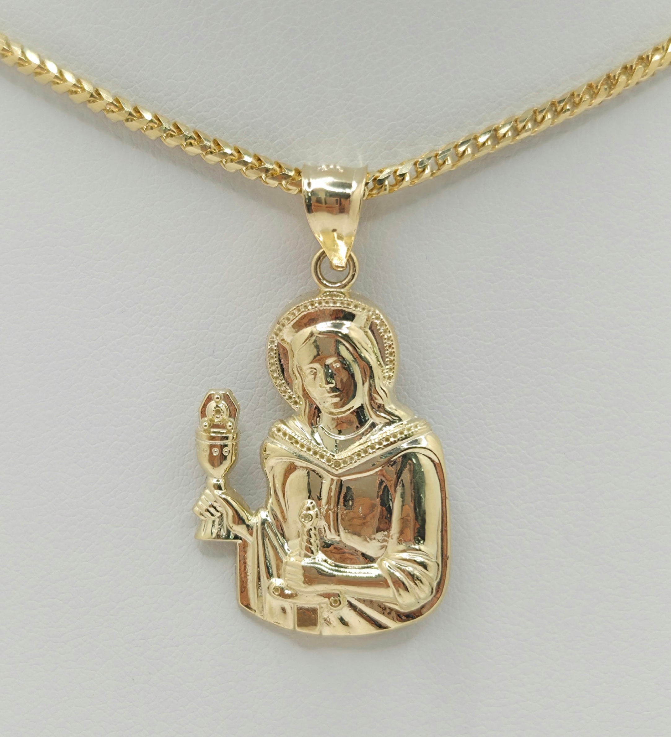 10KT MEDIUM SANTA BARBARA PENDANT Weight 2.8GR