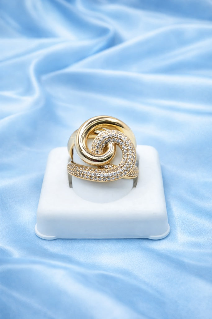 10KT MODERN CZ SPIRAL WOMAN'S RING Size 8 Weigth 4GR