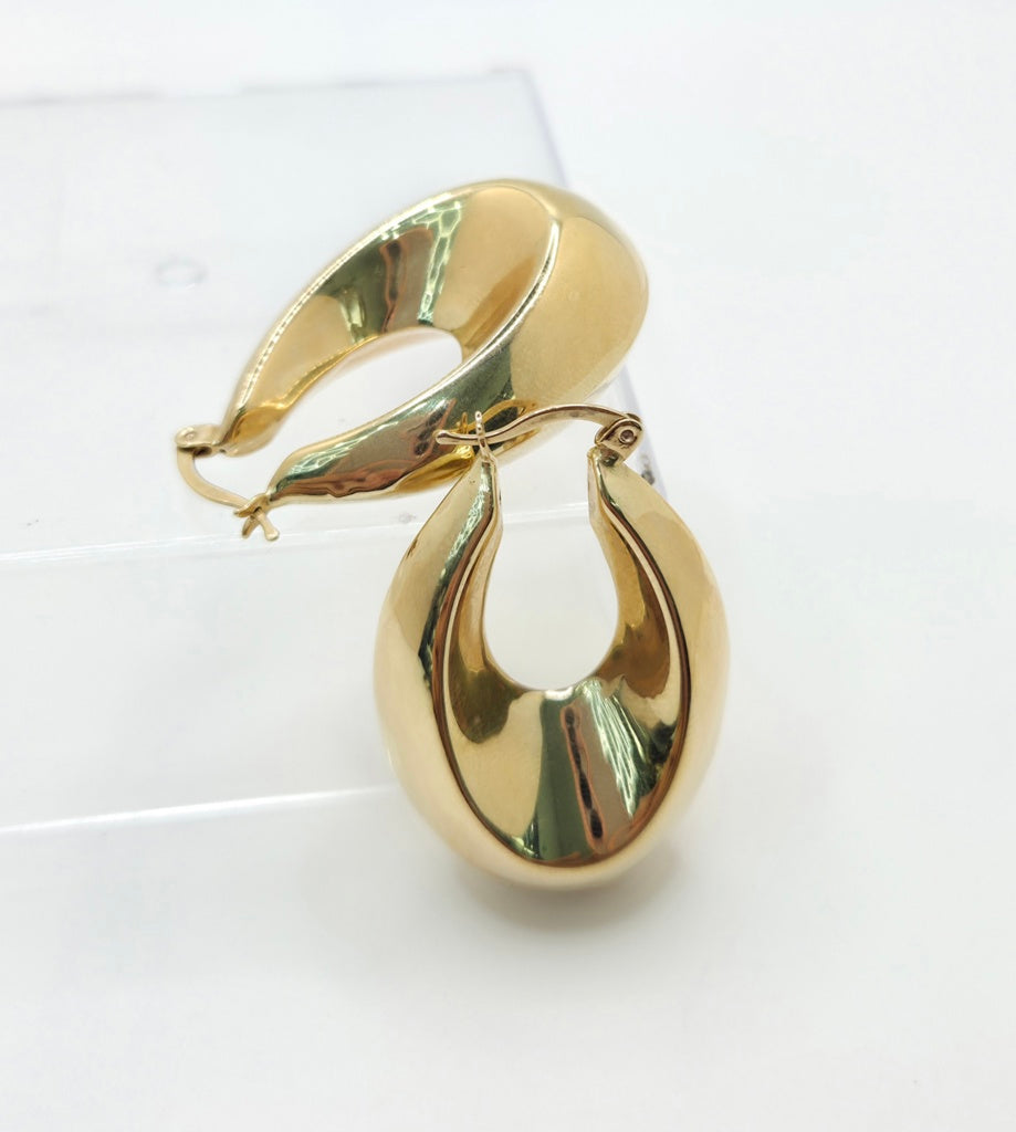 10KT SMALL MODERN TEARDROP HOOPS EARRINGS Weight 3.6GR