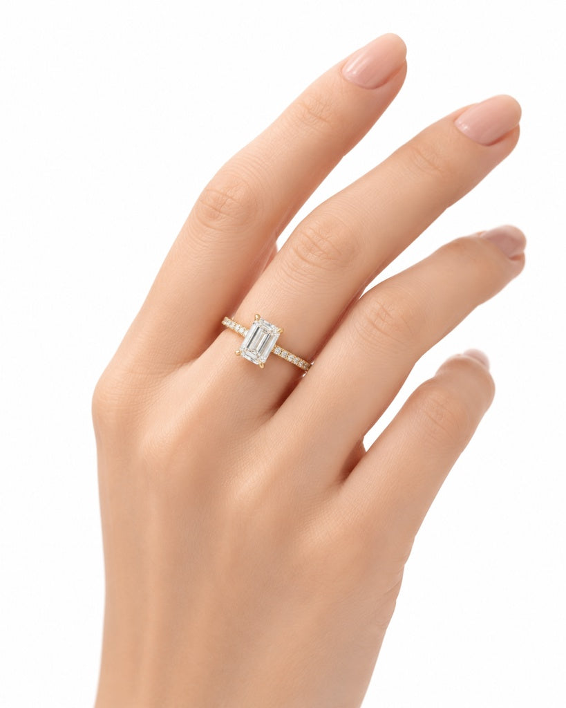 14KT LAB GROWN DIAMOND ENGAGEMENT RING Size 7