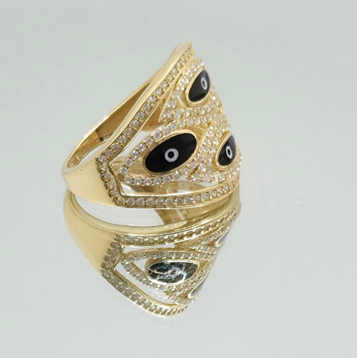 14KT MODERN BLACK EYES RING Size 8 Weight 5.2GR