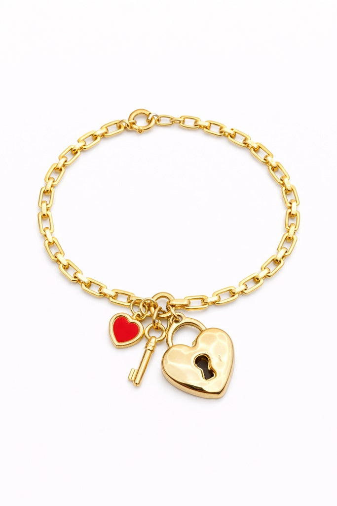 14KT SQUARE PAPER CLIP HEART AND KEY PENDANT BRACELET Size 8INCH Weight 8GR