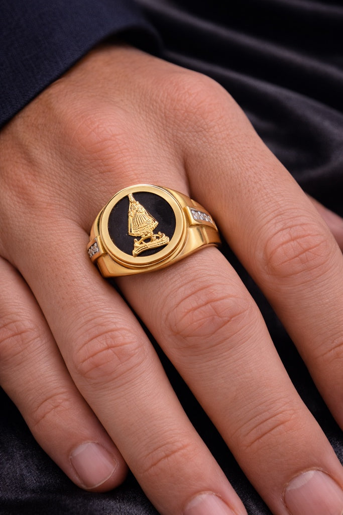 10KT VIRGEN DE LA CARIDAD RING Size  11 Weigth 6.4