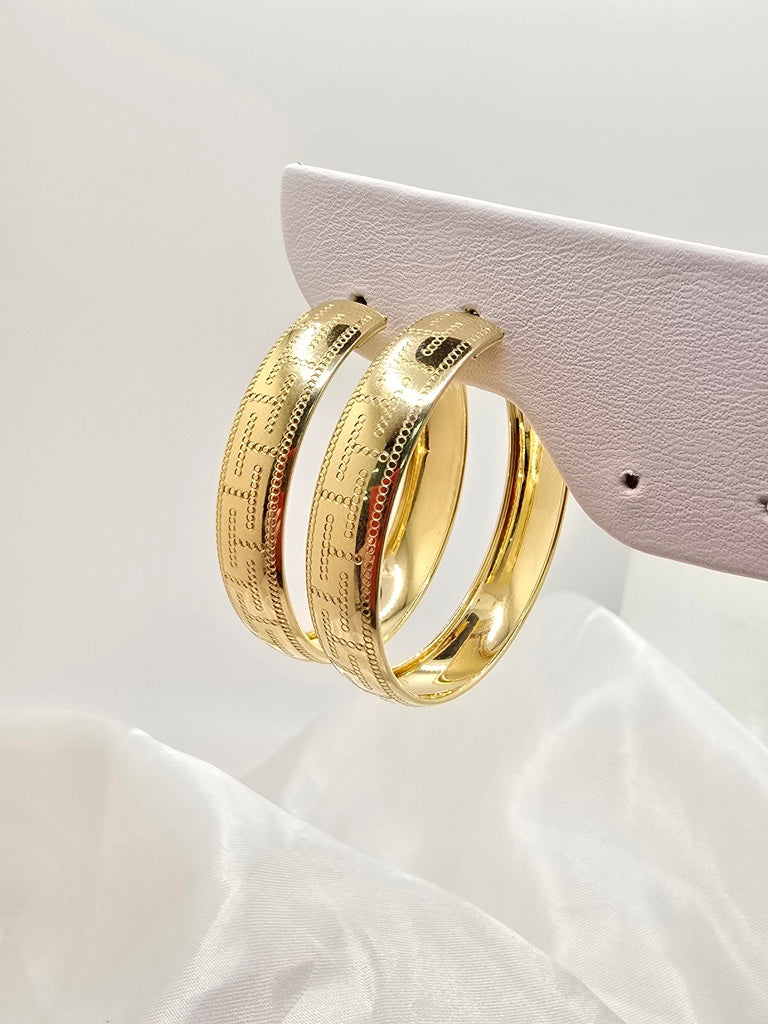 14KT LARGE GREEK DESING HOOPS EARRINGS Weight 7.3GR