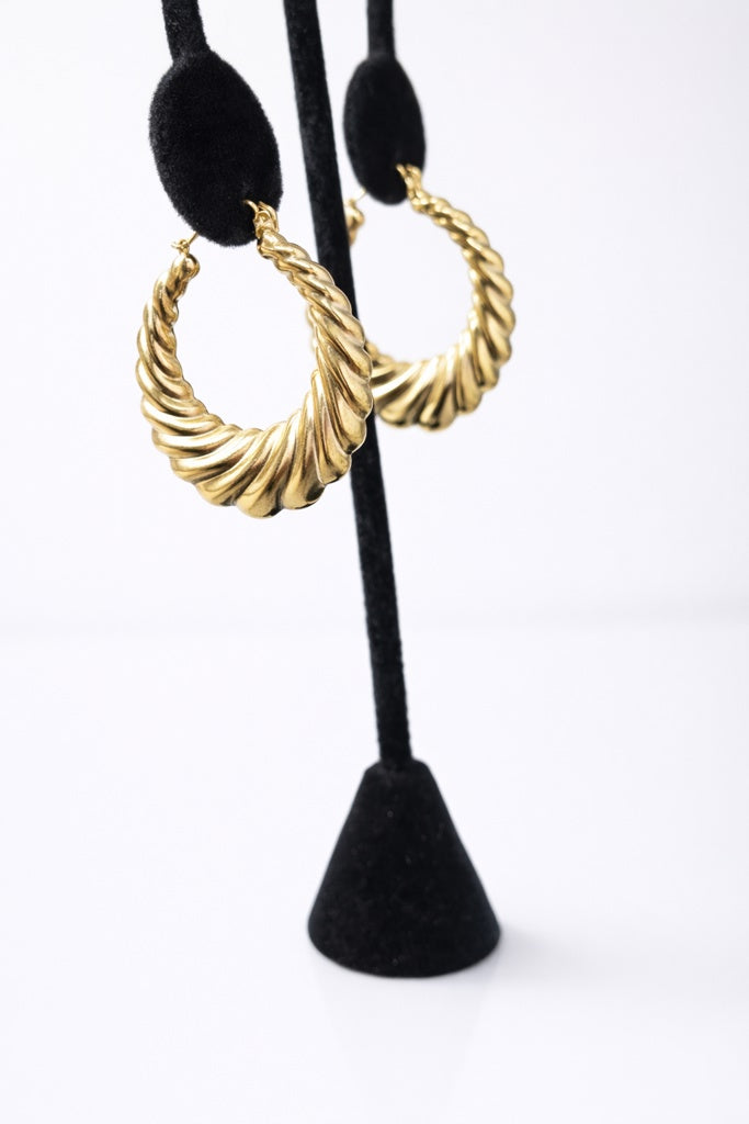 10KT VINTAGE STYLE CROISSANT DESIGN HOOPS EARRINGS Size LARGE Weigth 3.7GR
