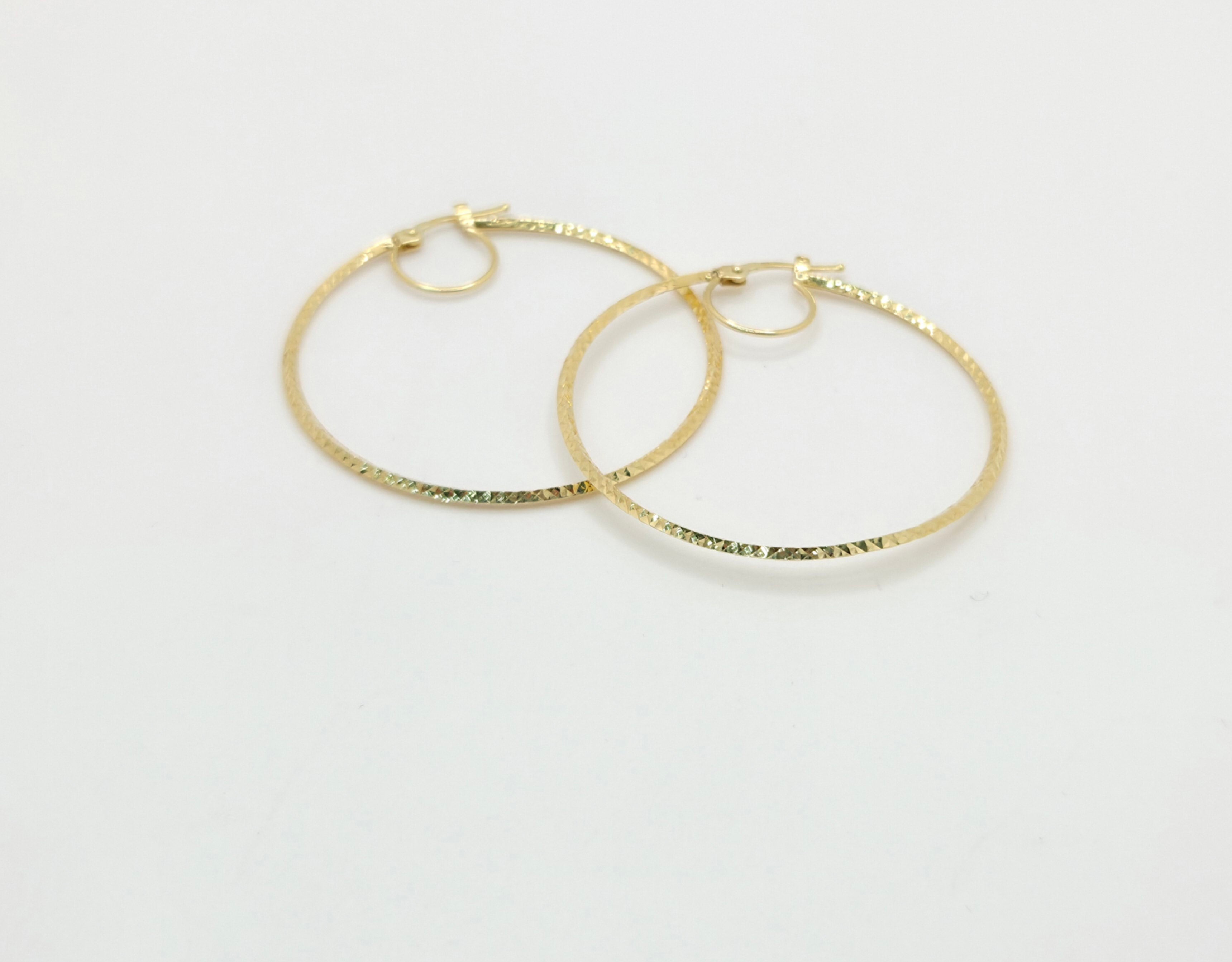 10KT LARGE FINE DIAMOND CUT HOOPS EARRINGS Weight 2GR