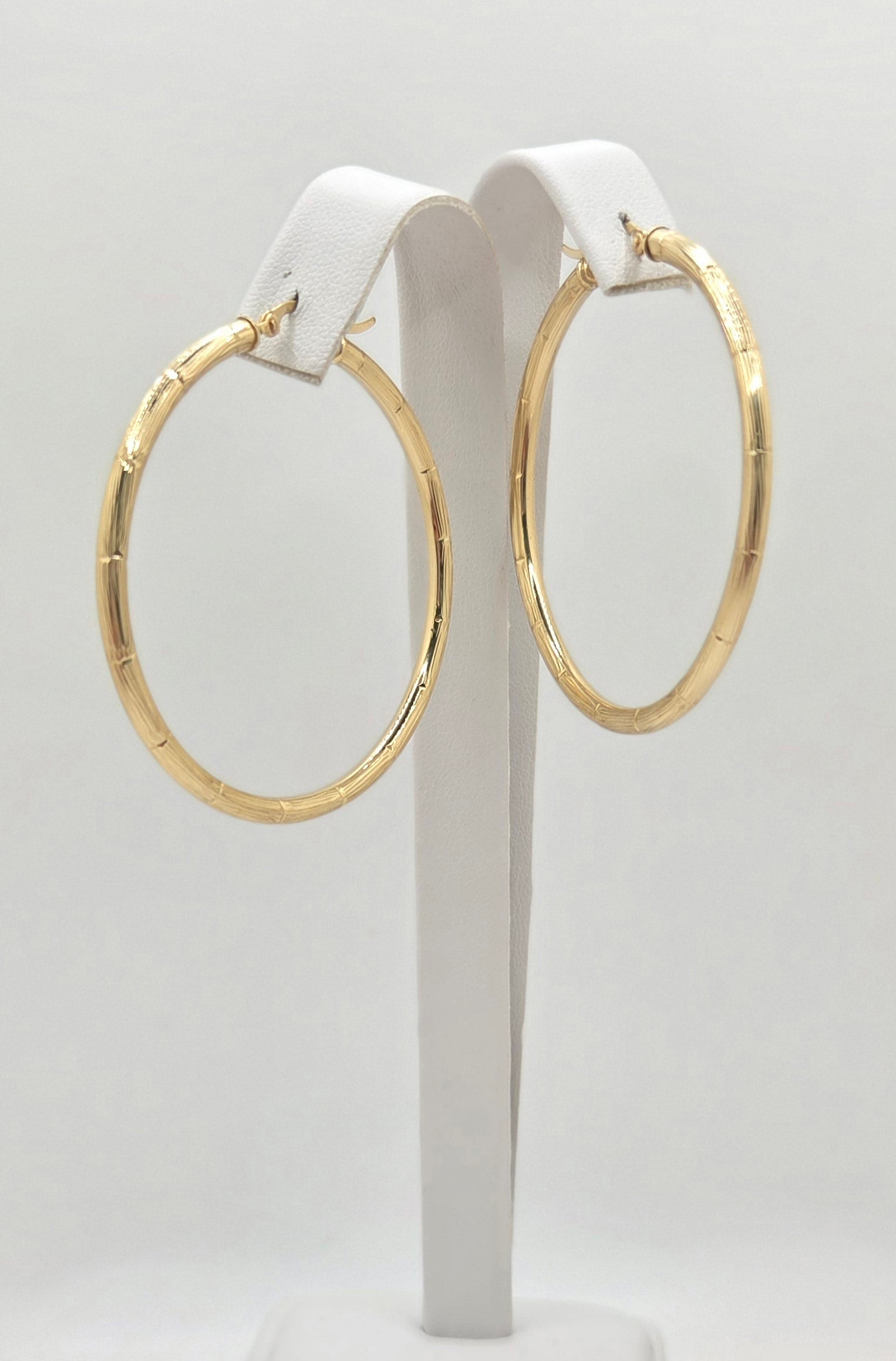 10KT FINE BAMBOO HOOPS EARRINGS Weight 3.4GR