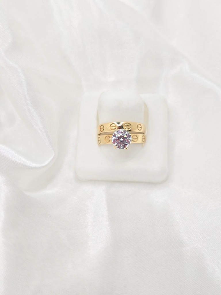 10KT  RING Size 7 Weigth 4.1GR