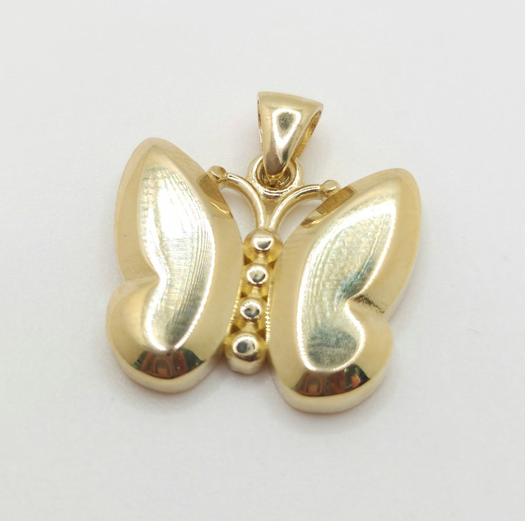 10KT GOLDEN BUTTERFLY PENDANT Weight 2.2GR