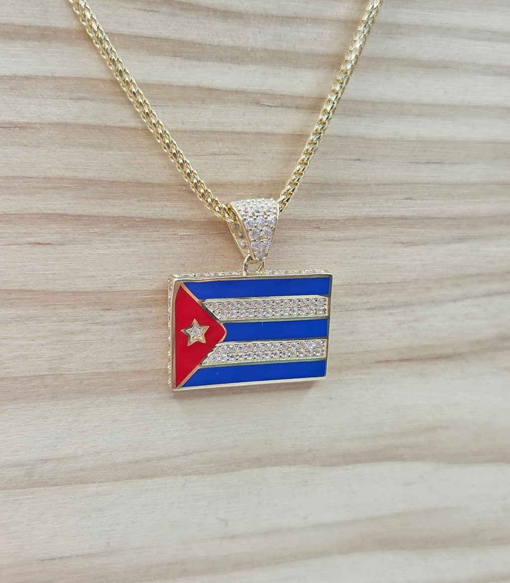 10KT CUBAN FLAG PENDANT Weight 3.2GR