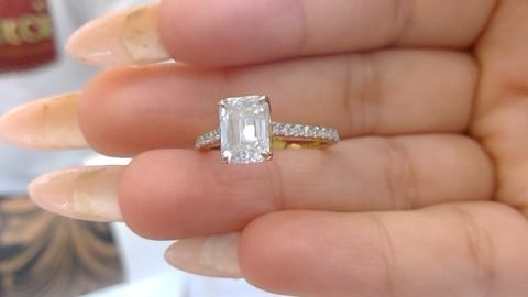 10KT Ring Moissanite Stone