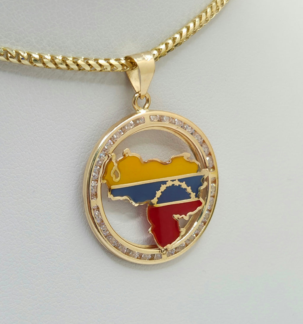 14KT CZ DETAIL VENEZUELA FLAG Weight 2.2GR