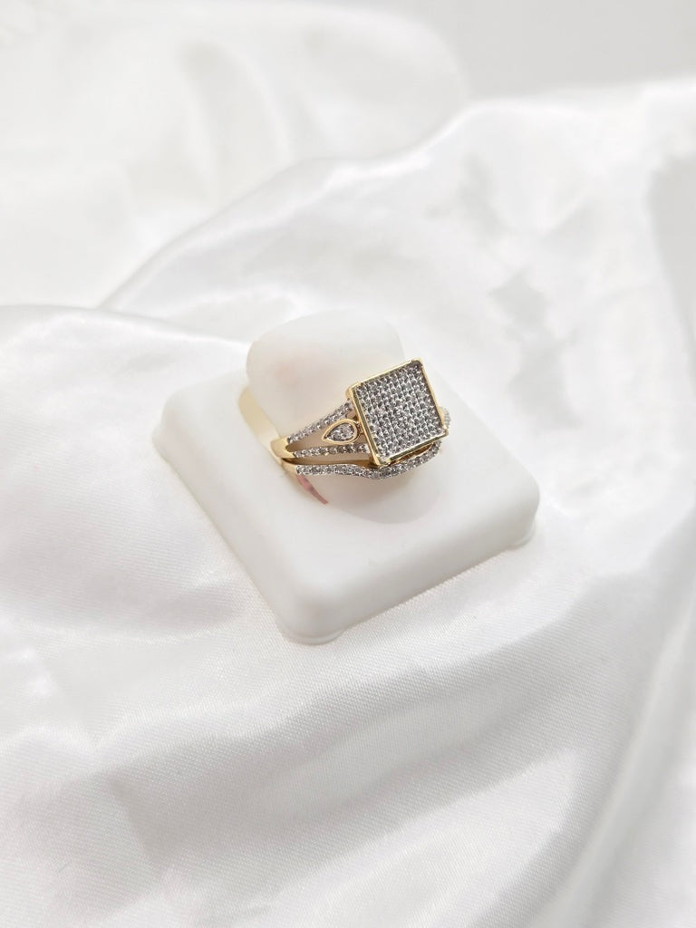 10KT LARGE SQUARE STONE WOMEN'S DIAMOND ENGAGEMENT RING Size 7