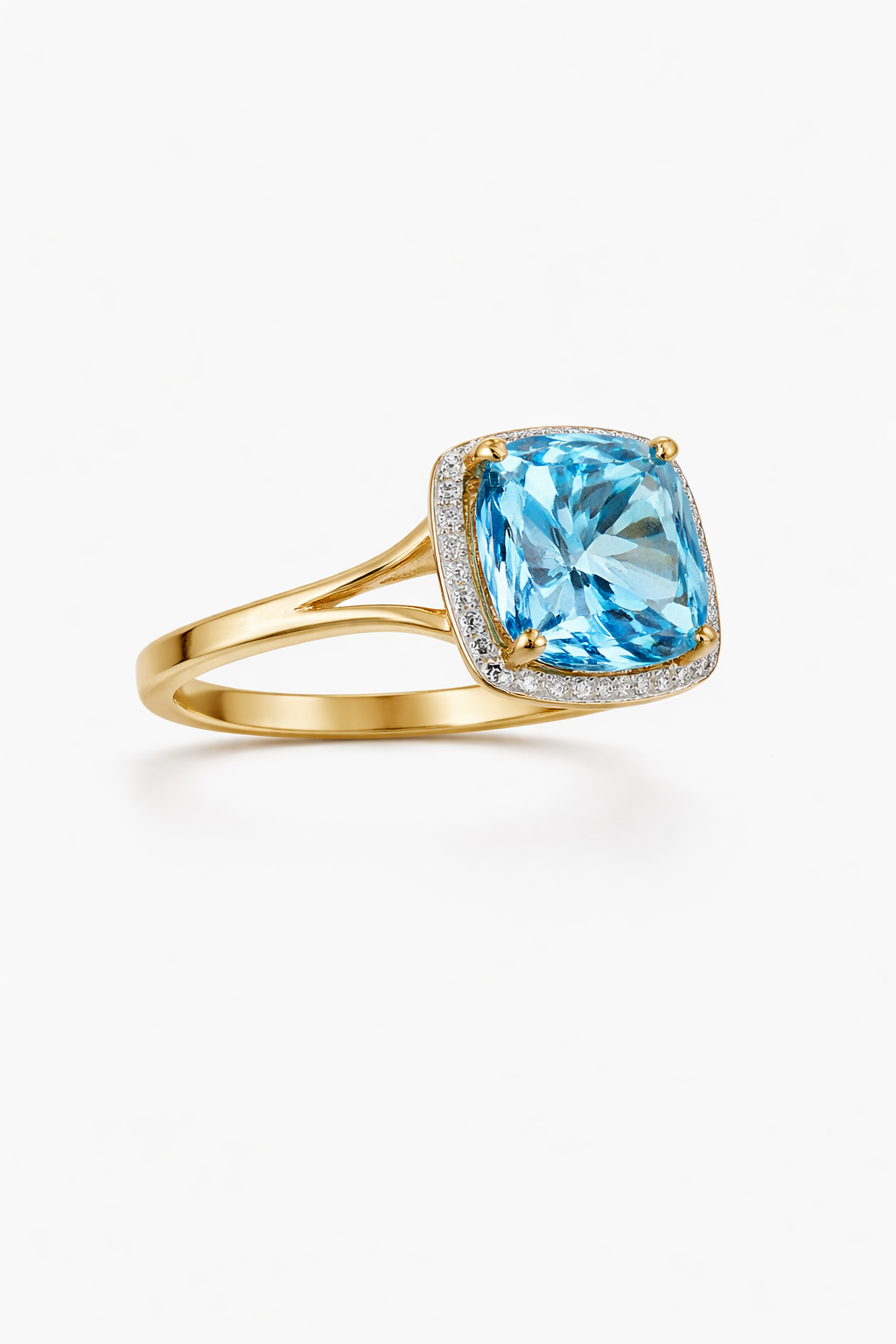 10KT EXOTIC LARGE SQUARE SKY BLUE STONE RING Size 9 Weigth 4GR