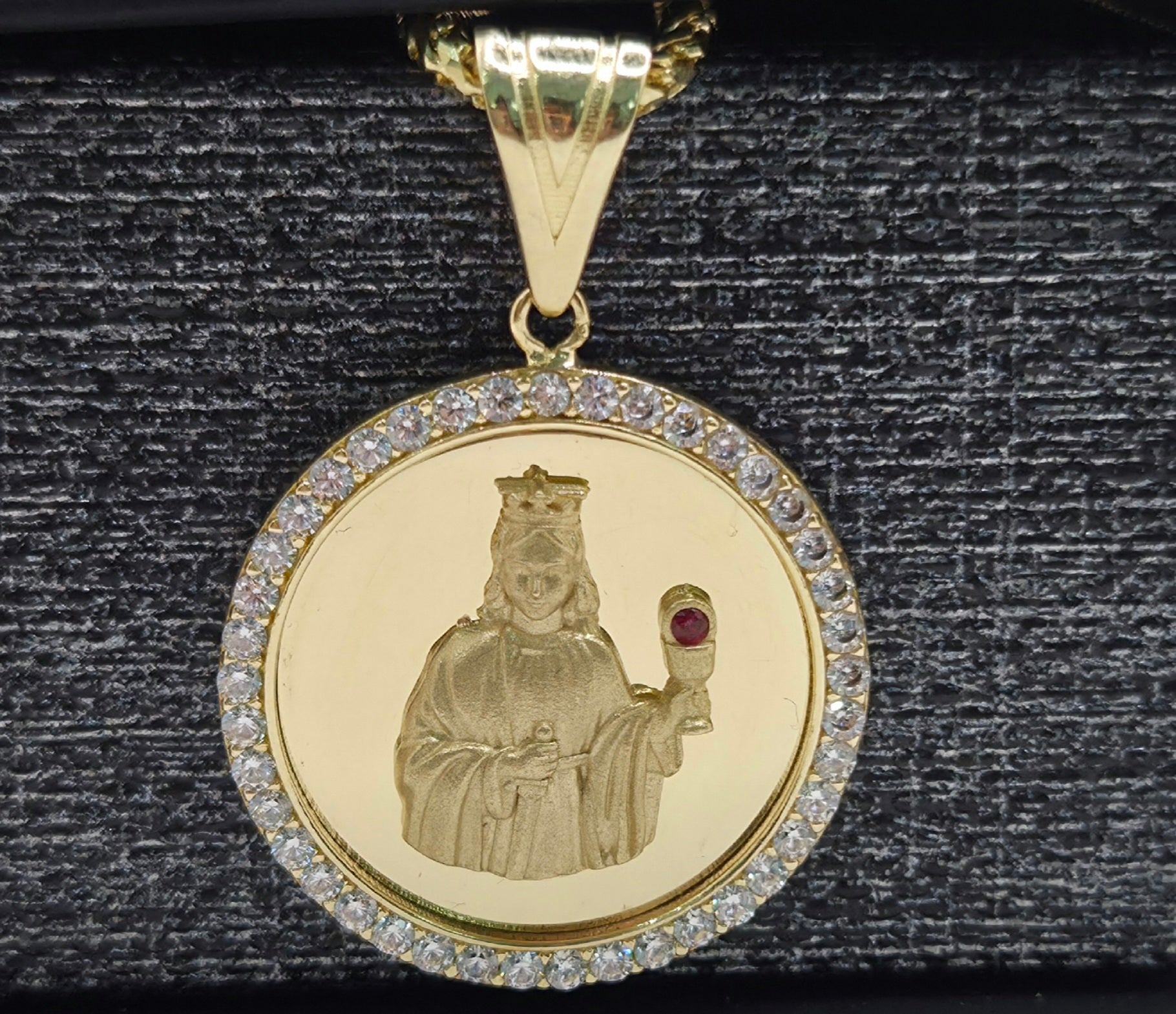 14KT CZ ROUND SANTA BARBARA PENDANT Weight 5.5GR